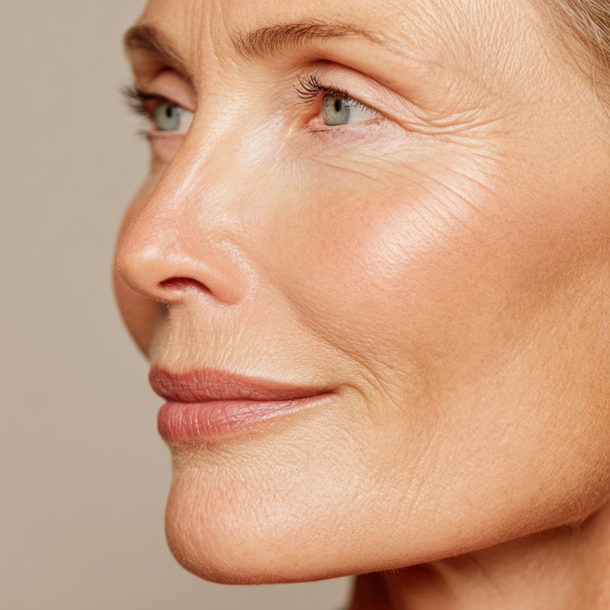 Why Your Skin Suddenly Feels Dry in Midlife (And What Actually Helps)